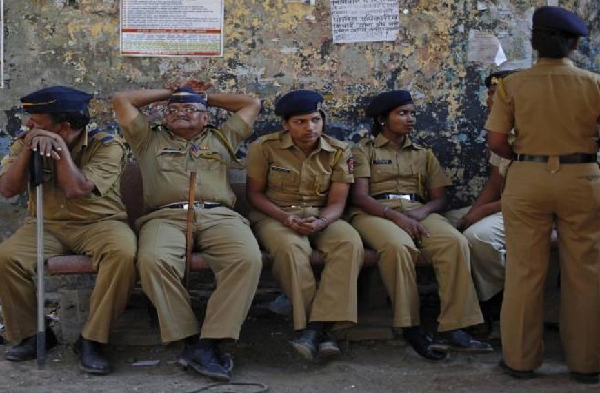 Unable to file an FIR due to police harassment? Here’s what to do