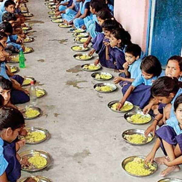 What happens if the Mid-day Meal Scheme cannot be provided?